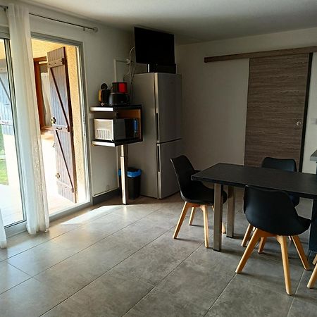 Logement Coquelicot Сен-Сиприен Экстерьер фото